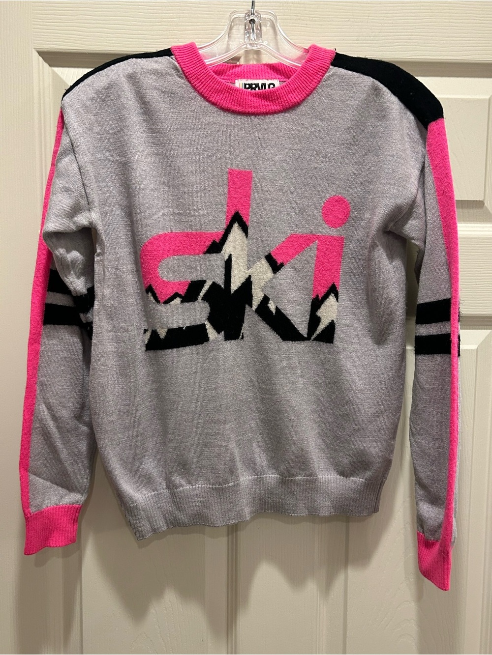Gray Crewneck Sweater with Bright Pink Ski Graphic